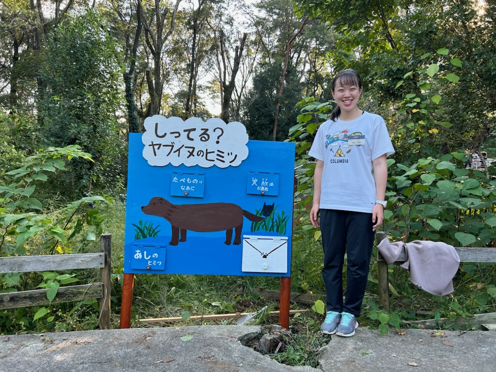キャプション(編集は画像ボタンから) 実習生と製作物