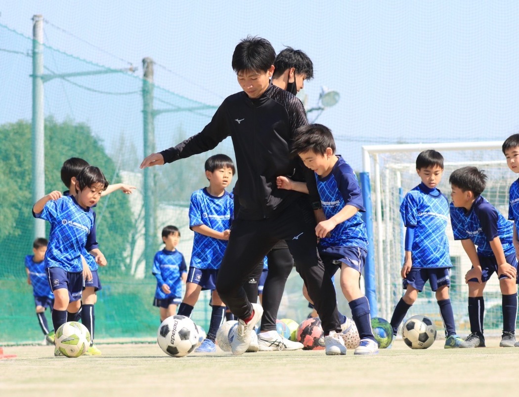 サッカースクール