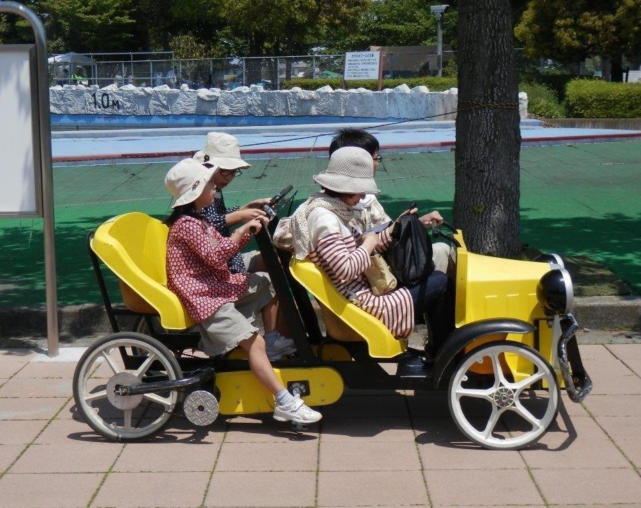 4人乗り自転車(貸自転車)
