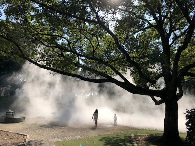 キャプション(編集は画像ボタンから) 霧噴水