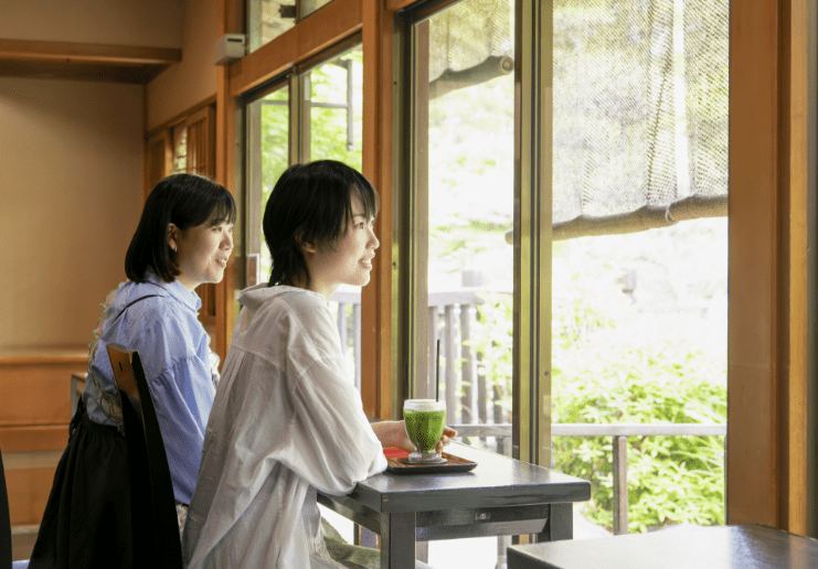 茶室「彩翔亭」緑
