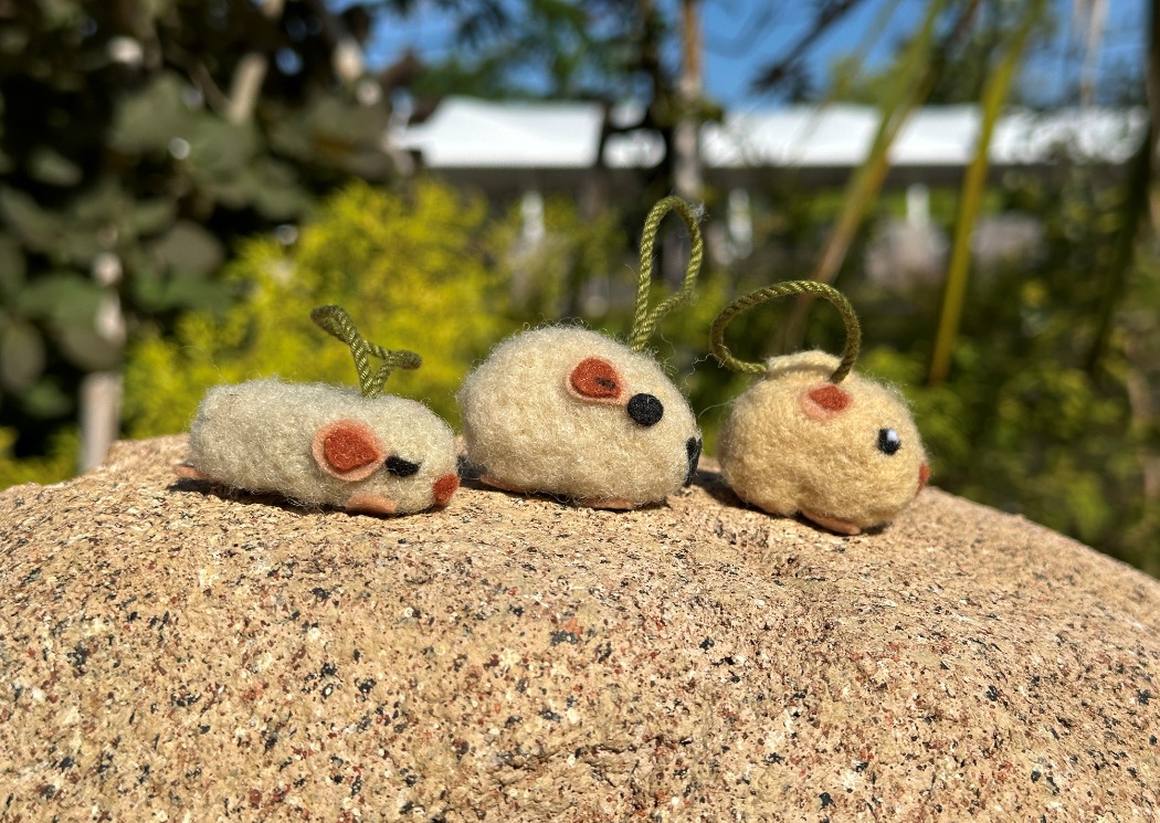 キャプション(編集は画像ボタンから) なみのりペンギン見本