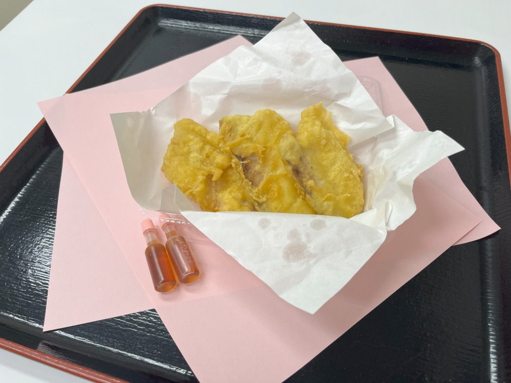 ナマズの天ぷら 800円 ナマズの天ぷら